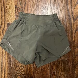 Lululemon Hotty Hot high rise shorts